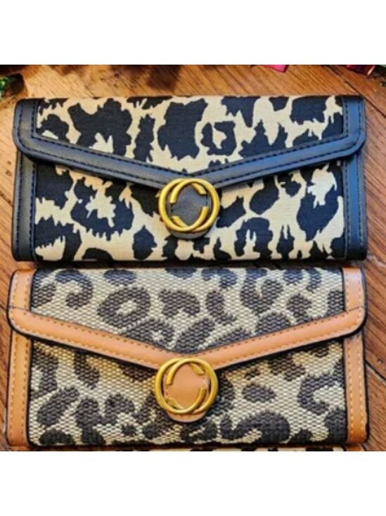 Othr Accessories - Awesome Wallet Great Gift!!